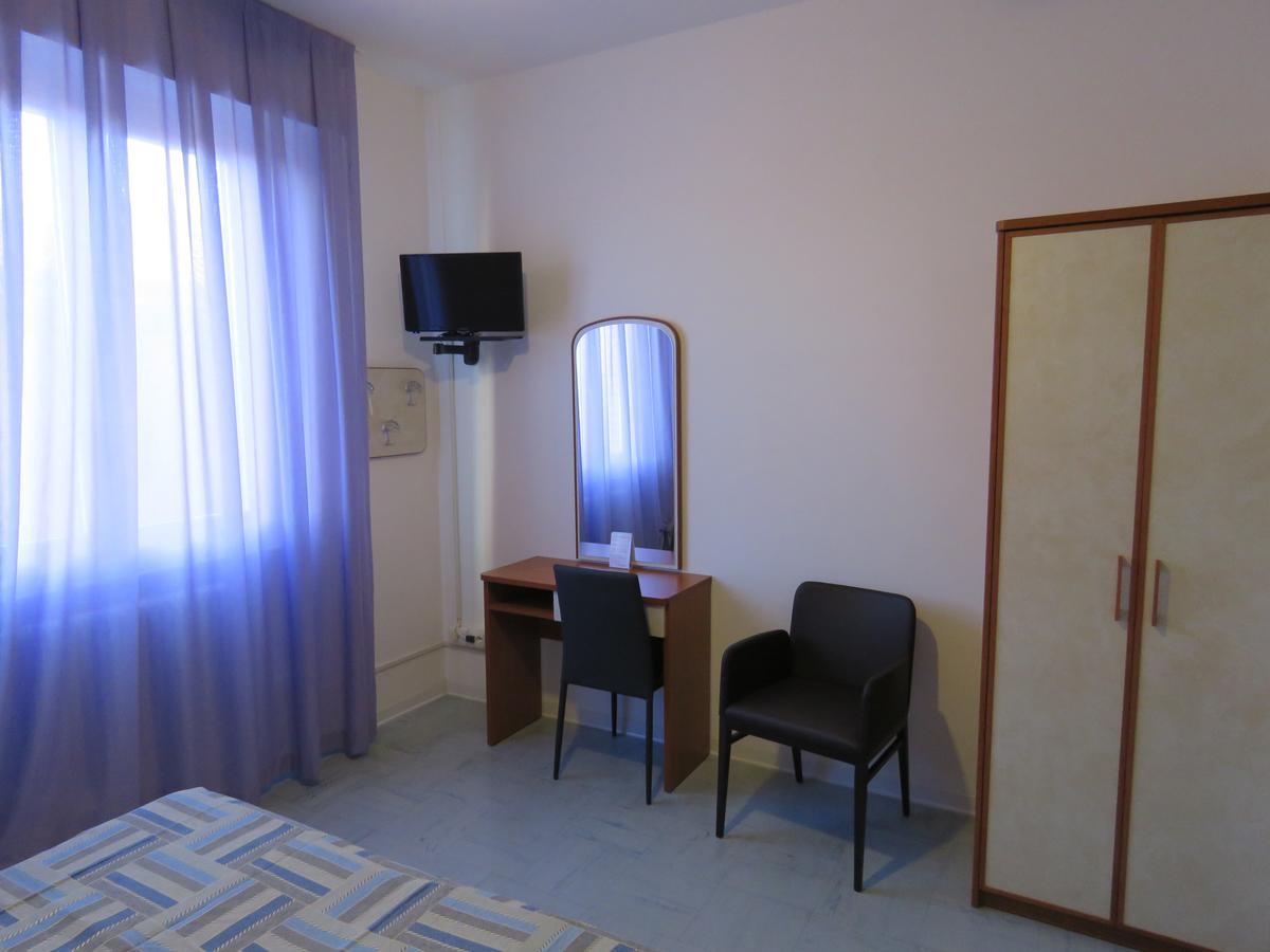Hotel Marta Forli Exterior photo